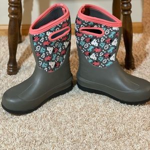 Bogs Youth size 5 Girls